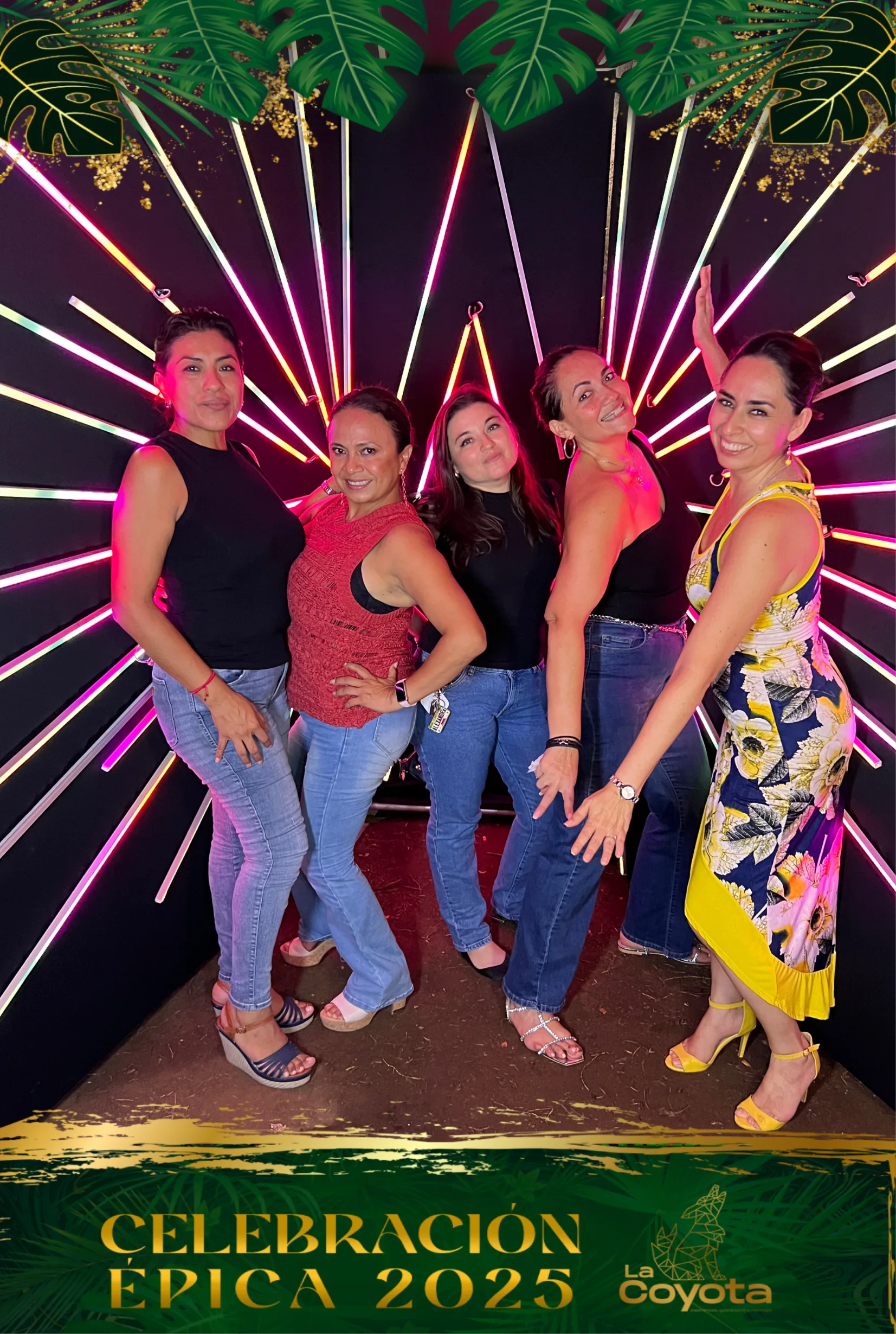 5 Foto Infinity Booth (Tunel de Luces)